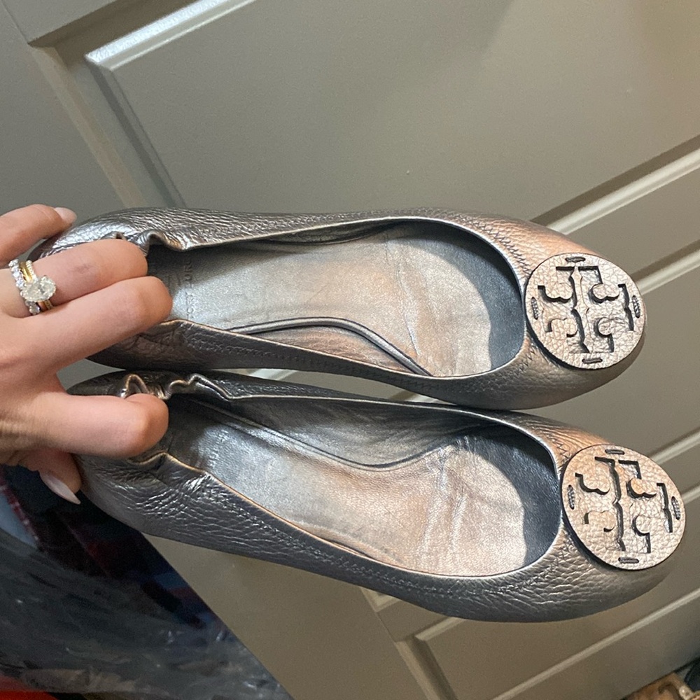 Tory Burch silver flats
